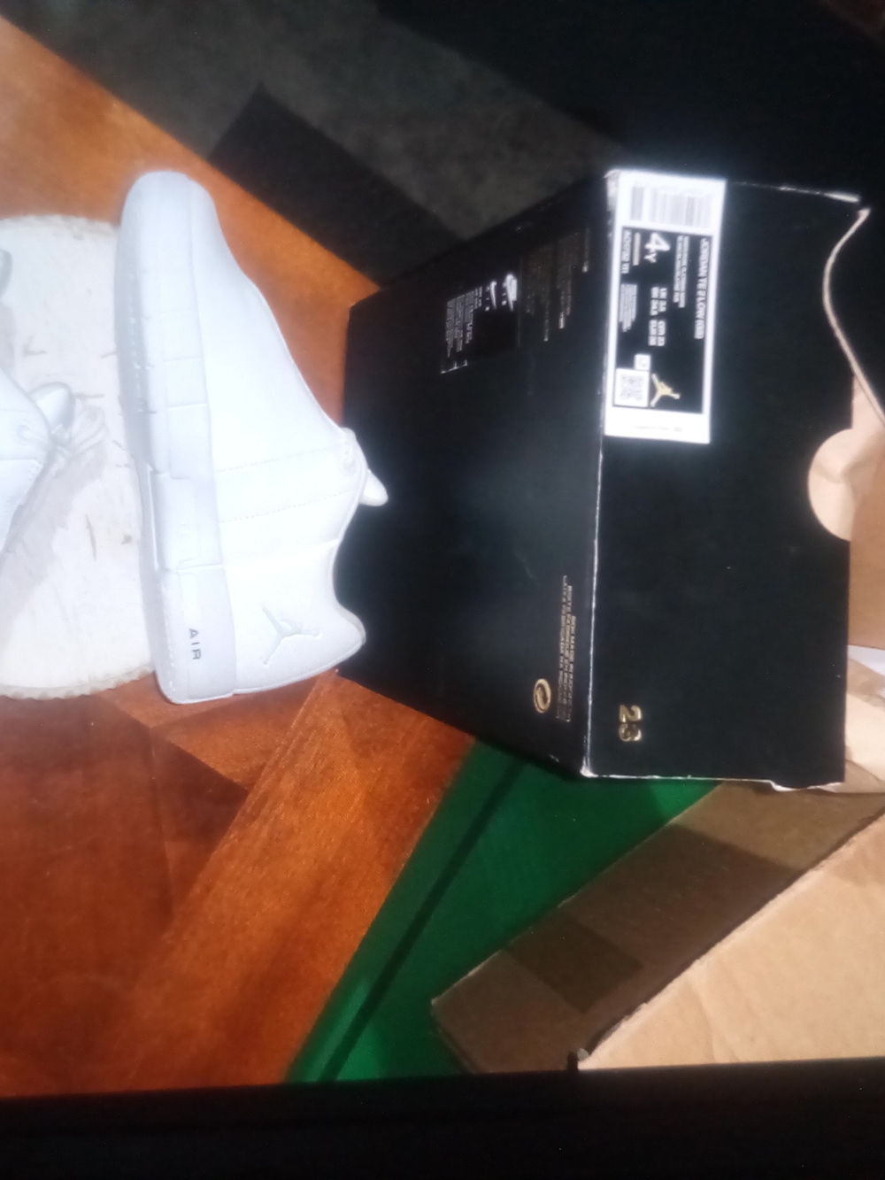 Jordan Team Elite 2 (Gs) Size4y Item 8
